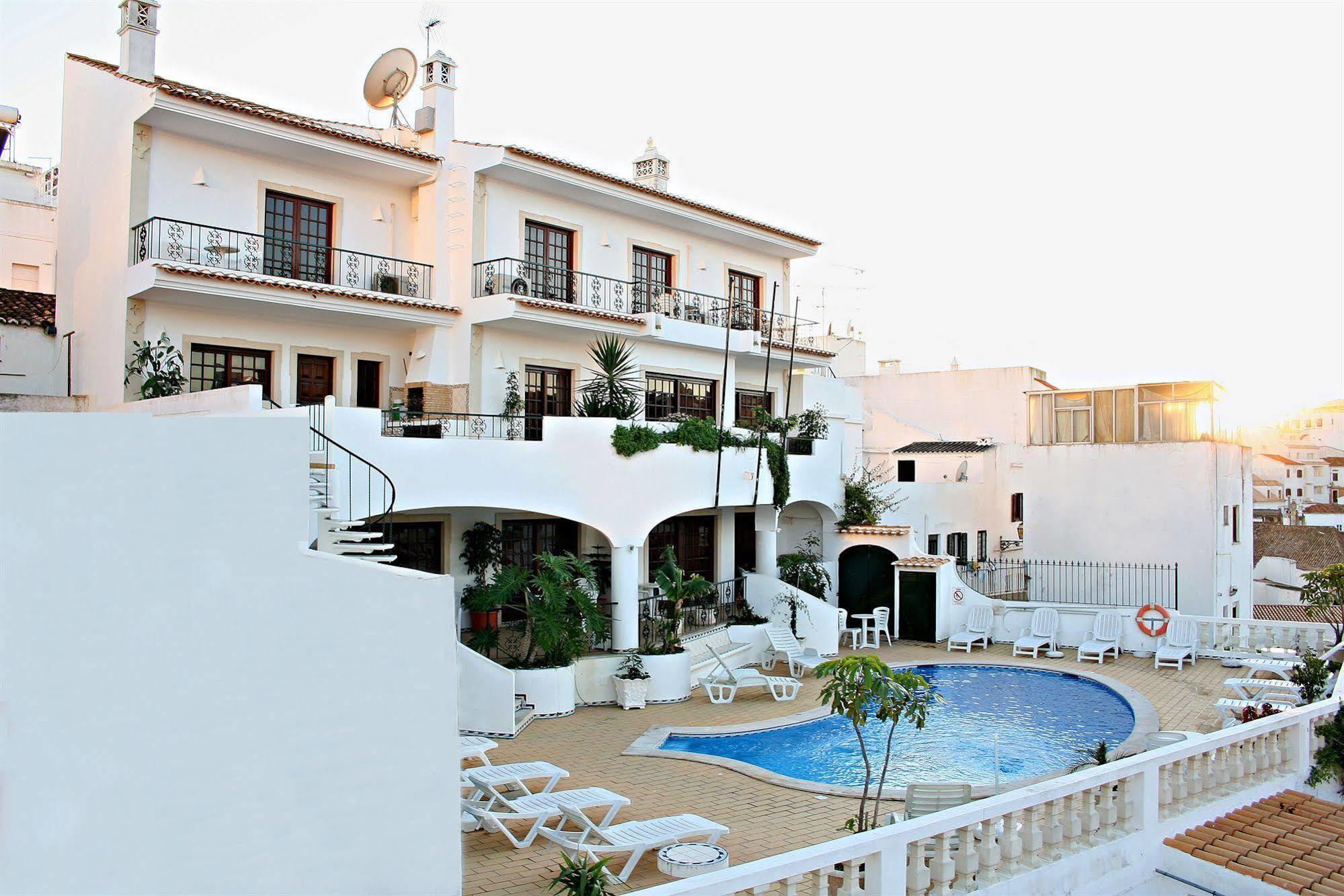 Bertolina Guest House Albufeira Eksteriør bilde